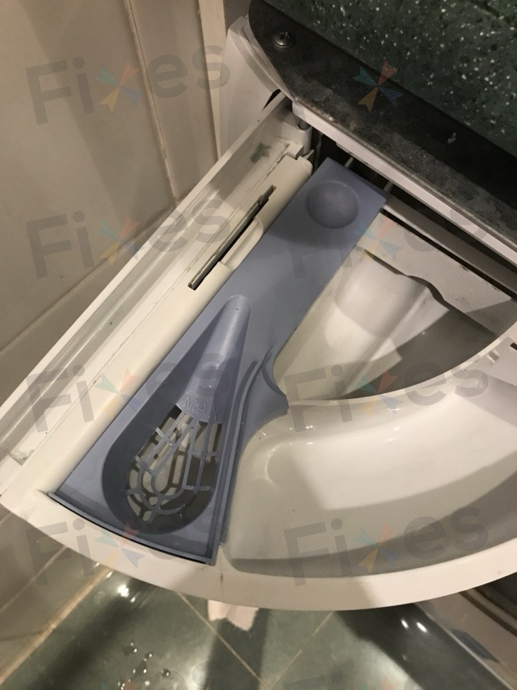 清理梘粉盒