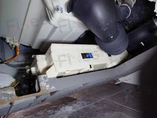 W008341 電子板
