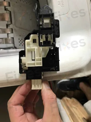 W001039 門鎖掣
