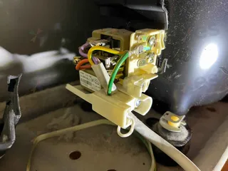 起動器 F006006