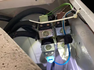 入水掣 W014050